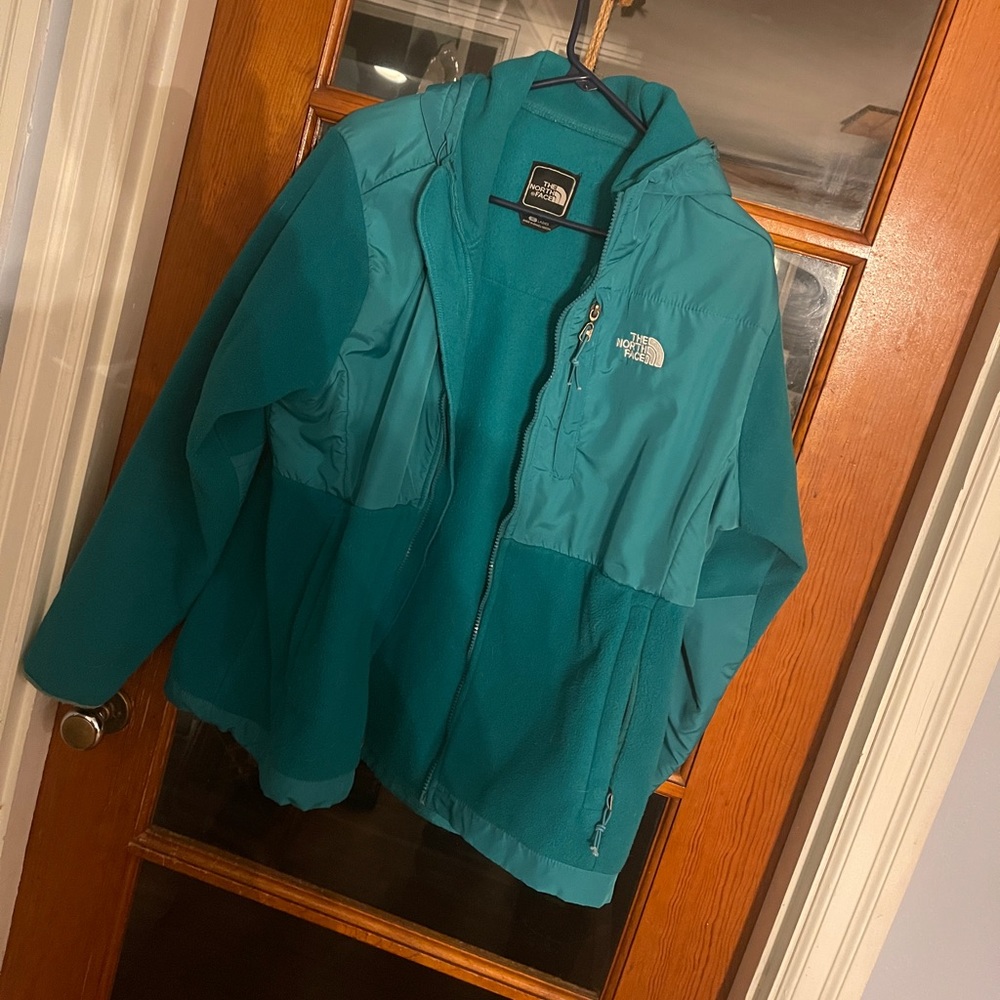 Like new XL teal The North Face Fleece jacket with hood.